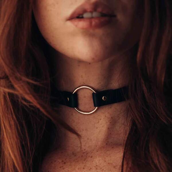 Bijoux Indiscrets - MAZE - Choker - PU-leer - Zwart - Afbeelding 2