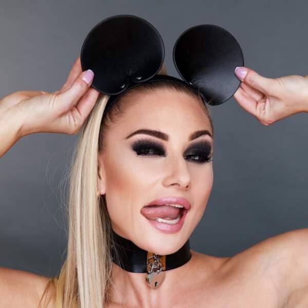 Kinky Diva - Collar Heart Lock - Choker - BDSM - PU Leer - Zwart - Zilver - Afbeelding 2
