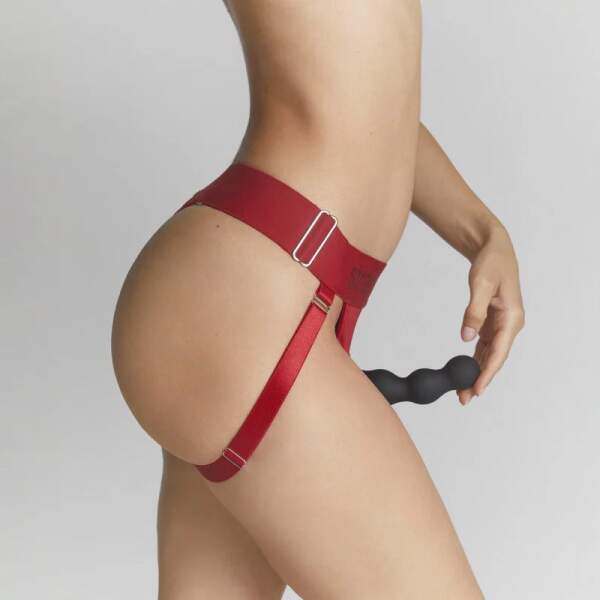 Strap-On-Me - Harnass Lingerie Unique - Voorbind Harnas - Dubbele Penetratie - Verstelbaar -  One Size - Rood - Afbeelding 5
