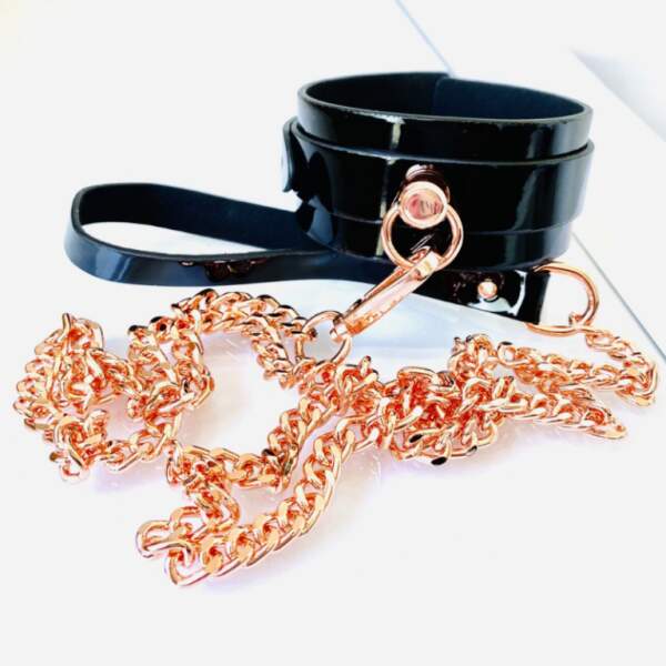 Kinky Diva - Collar & Leash - Choker met Riem - BDSM - Lak - Rosé Goud - Afbeelding 2