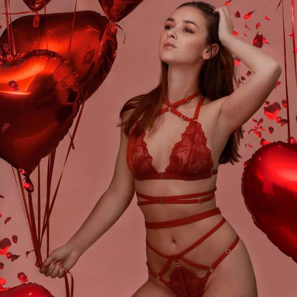 Impudique by Charlotte Catanzaro - Bijou String - Verstelbare Straps - Rood - Afbeelding 3