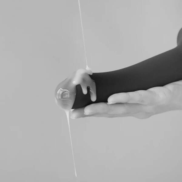 Strap-On-Me - Squirting Cum Dildo - Spuitende Dildo - Siliconen - Zwart - Afbeelding 3